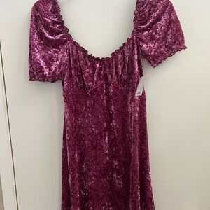 Urban Outfitters Cassandra Velvet Puff Sleeve Mini Dress - Size S - New With Tag